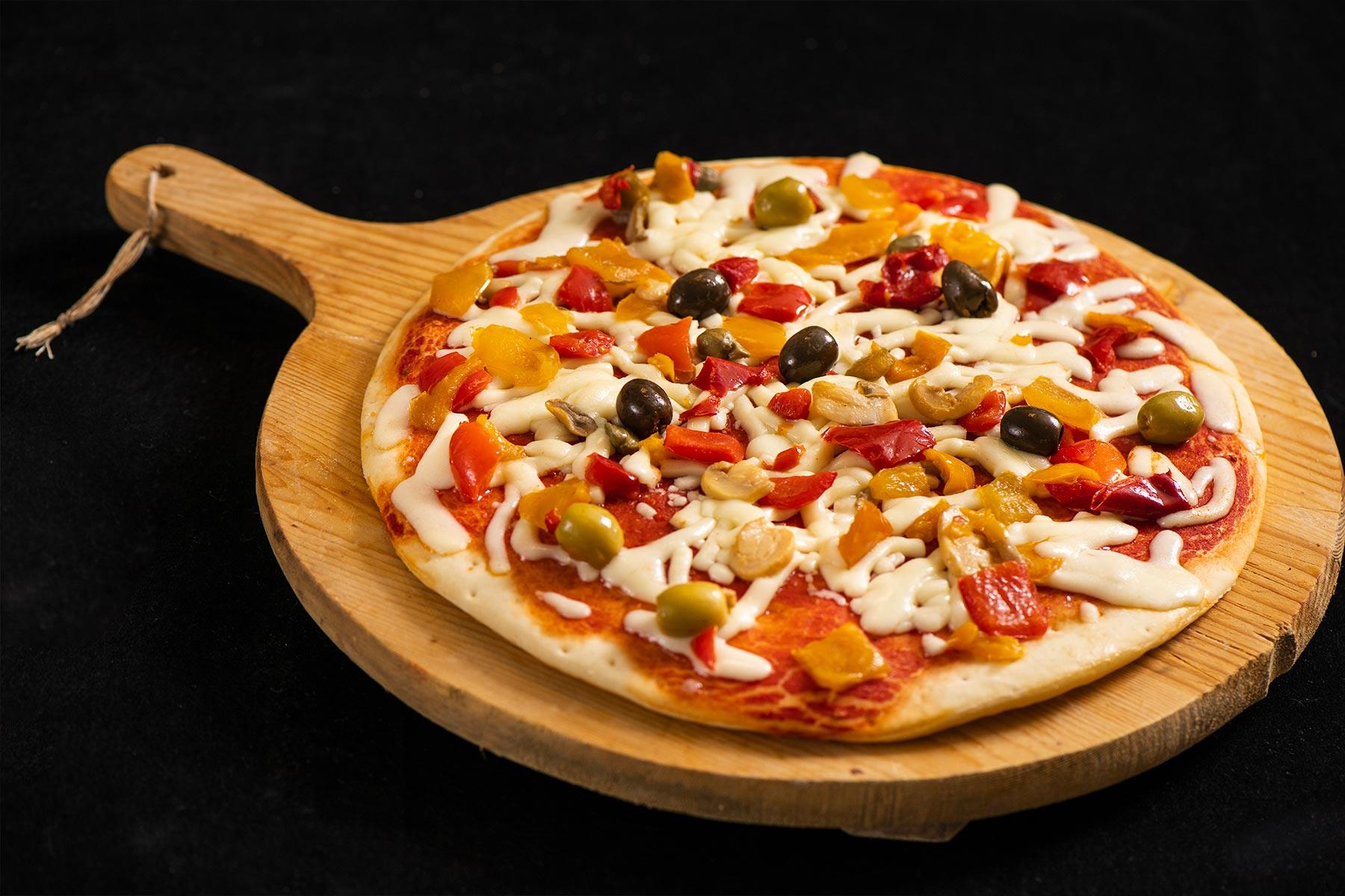 Pizza tonda vegetariana